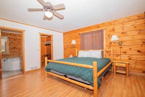 5 bedrooms, WiFi, bed sheets - Foxtail Lodge - Warrens Retreat (Warrens)
