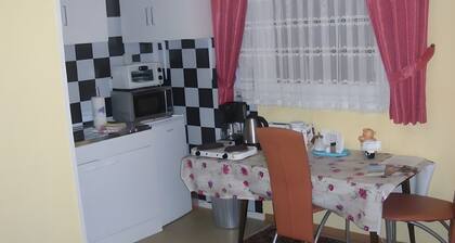 Studio de 18 m² pour 2 personnes avec jardin commun et Wi-Fi à Künzell