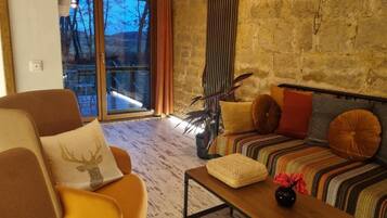 Estudi de luxe, vistes al riu | Sala d'estar