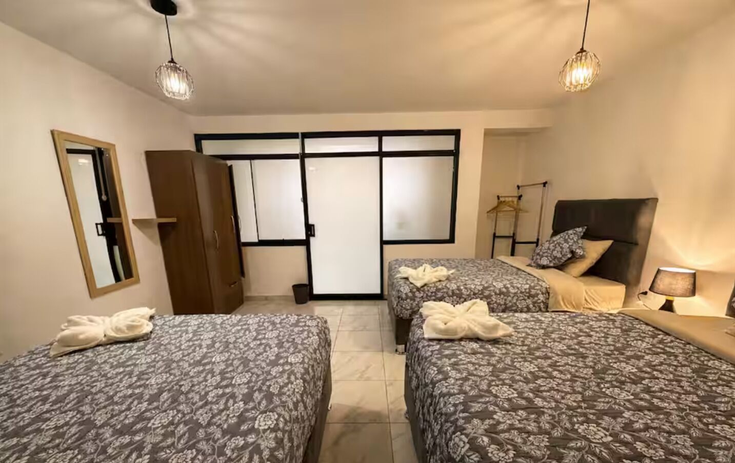 1 bedroom, iron/ironing board, WiFi