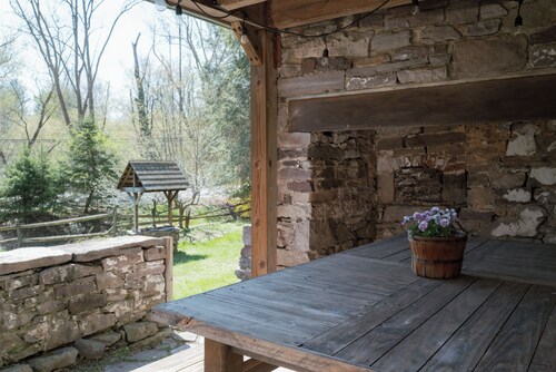 NEW Design Forward Retreat Near New Hope Stockton