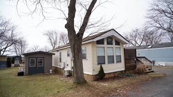 Loft, 2 Bedrooms, Patio | Exterior