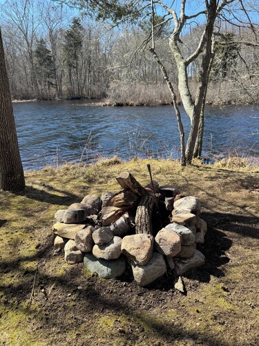 Luxury Yurt Campsite on the Tranquil Wood River.