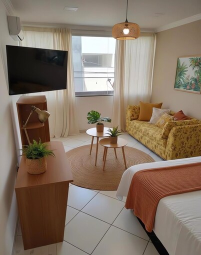 Cozy 1-bedroom hotel suite in beautiful Morada de Laranjeiras with AC