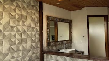 Chalet, Garden View | Bathroom