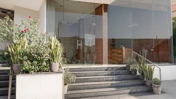 House | Reception