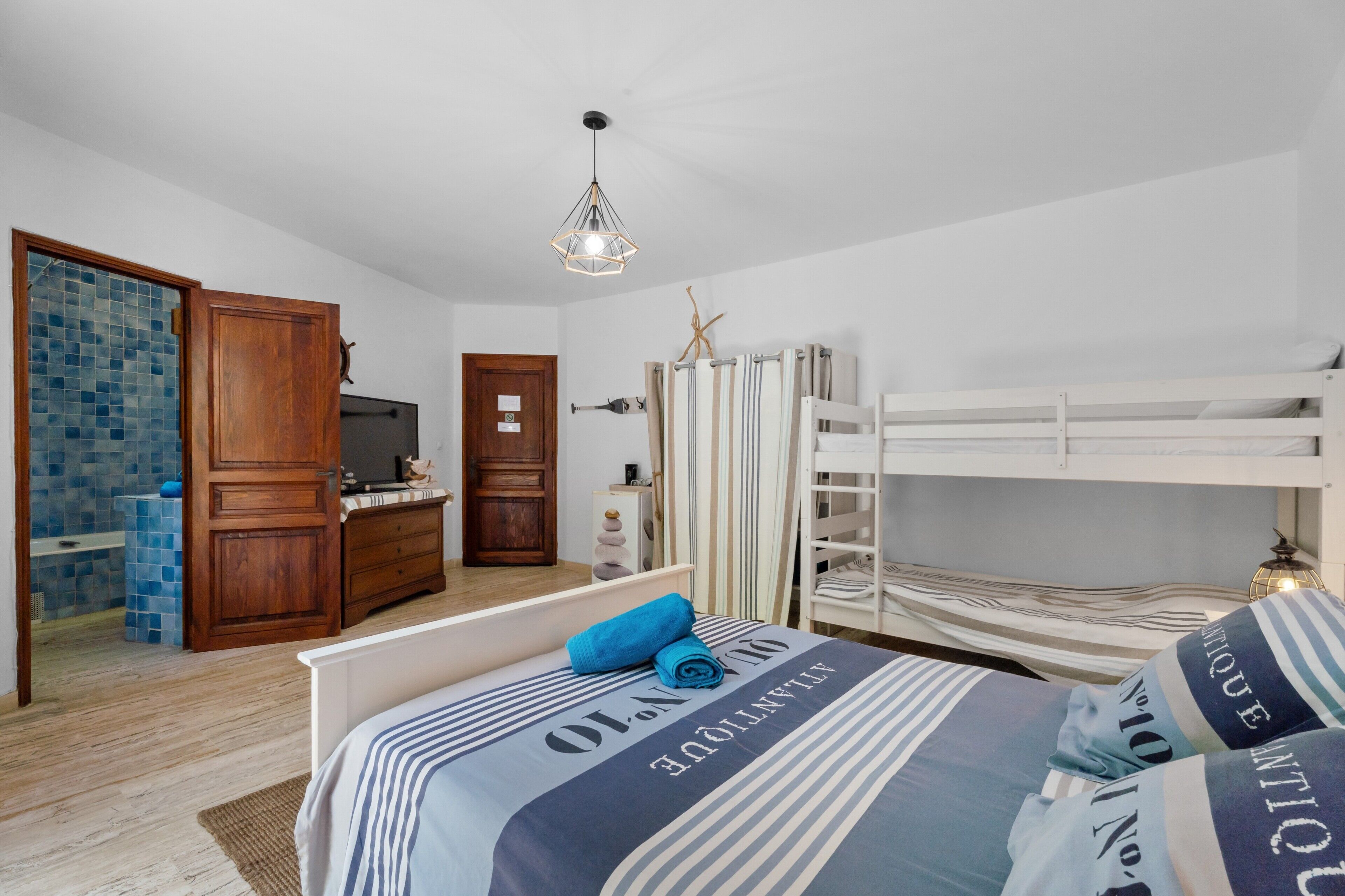 Wifi y ropa de cama