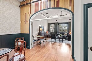 Interior - Fan Tan Hotel Historical Suite (Victoria)