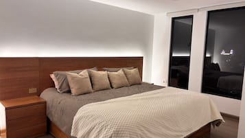 Iron/ironing board, free WiFi, bed sheets, wheelchair access
