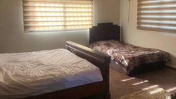 3 chambres, fer et planche Ă repasser, Wi-Fi gratuit, draps fournis