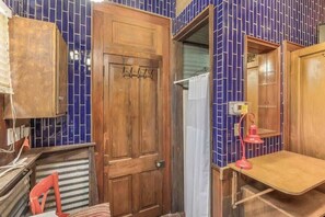 Interior - French Quarter Quirky and Cozy Private Bunk Room (New Orleans)