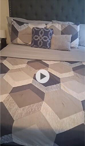 3 habitaciones, tabla de planchar con plancha, wifi y ropa de cama 