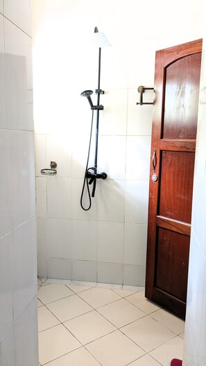 Apartment, 2 Bedrooms, Accessible, City View | Bathroom - The Hub Train House Hakuna Matata (Zanzibar Town)
