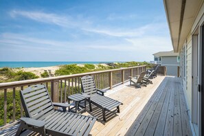 Property grounds - New Listing! Oceanfront, Hot Tub, Amazing Views (Corolla)
