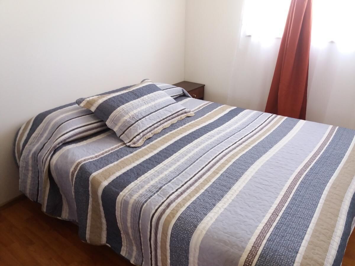 Acceso a internet y ropa de cama 