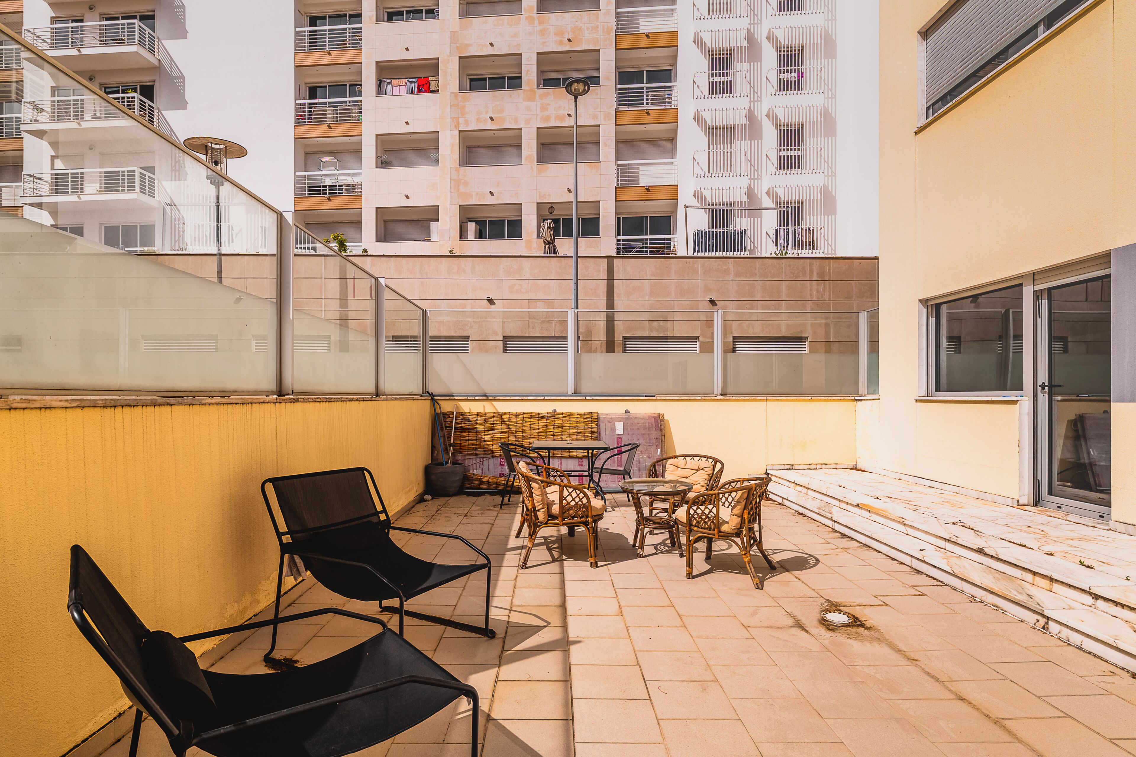 Suite | Tempat makan outdoor