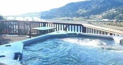 Rogue River Landing Resort