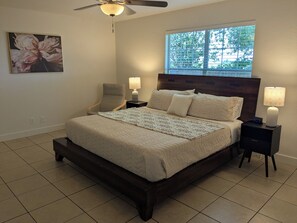 3 bedrooms, iron/ironing board, WiFi, bed sheets - Cozy Seguin 3BR/Family & Travel friendly (Seguin)
