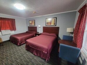 Laptop workspace, free WiFi - Gandy Motor Lodge (Perry)