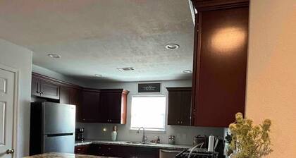 Perfect 3-bedroom house with AC in peaceful Baytown