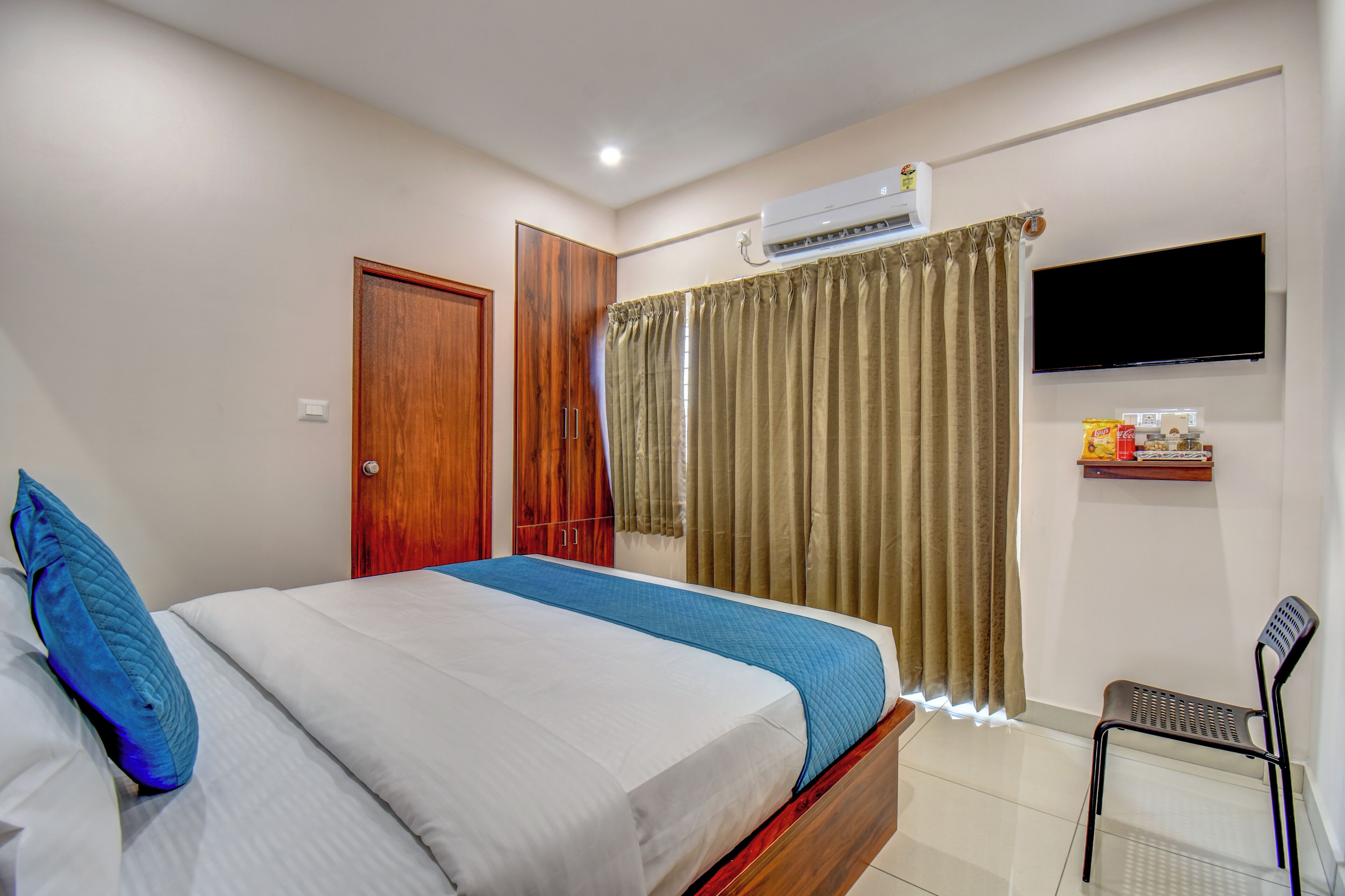 Deluxe Double Room | Desk, free WiFi