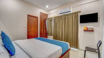 Deluxe Double Room | Desk, free WiFi