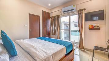 Deluxe Double Room | Desk, free WiFi