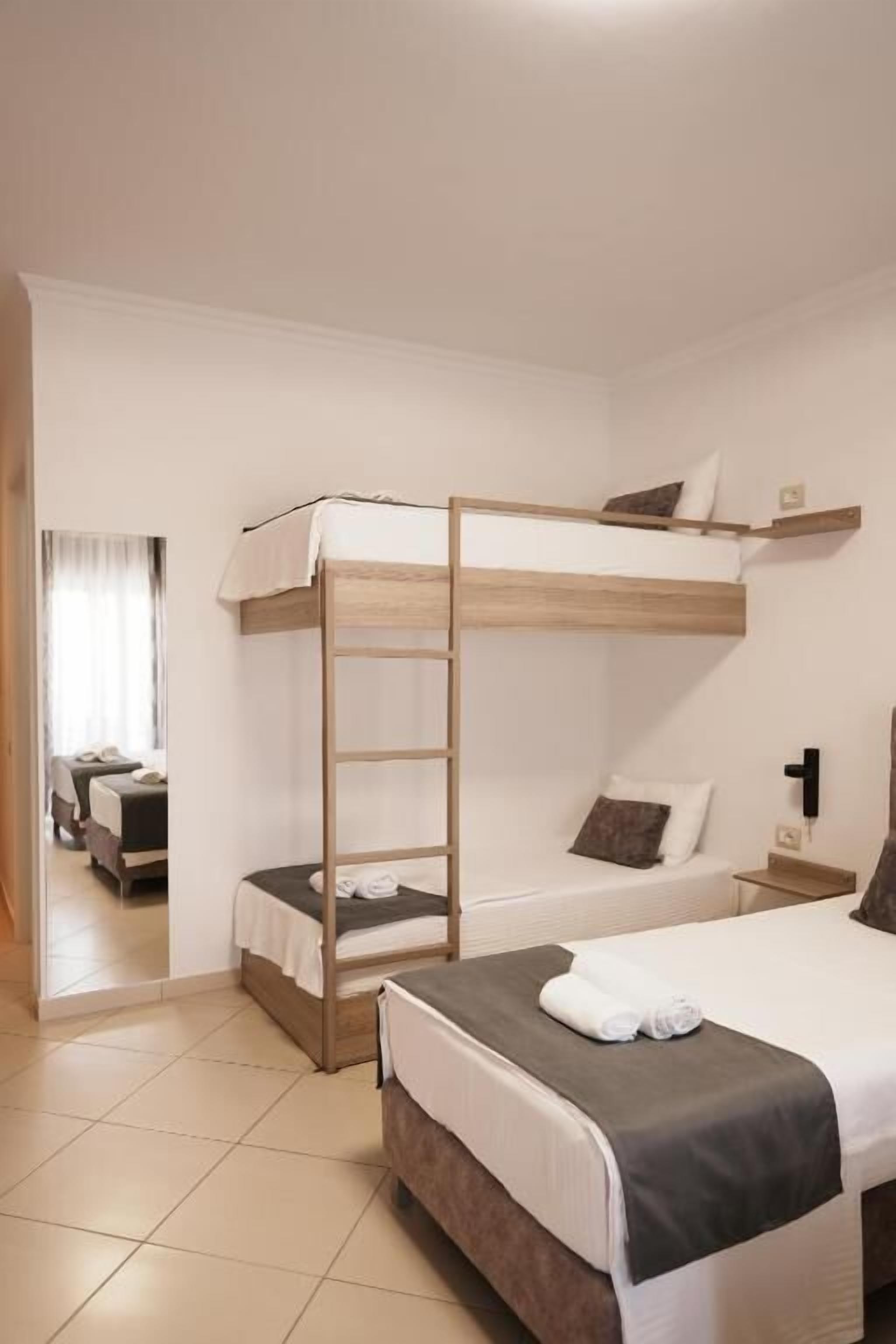 Coffres-forts dans les chambres, bureau, chambres insonorisées