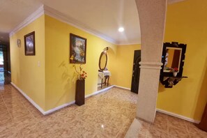 Interior - Casa Balfré - Traditional Home in Mérida (Mérida)