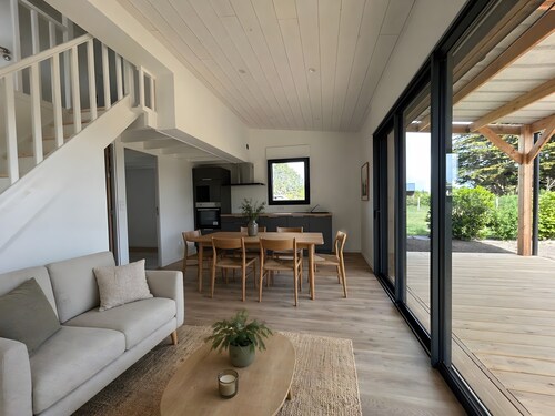 Er Lannic, 600 m from beach, parking, Wi-Fi, terrace & private garden