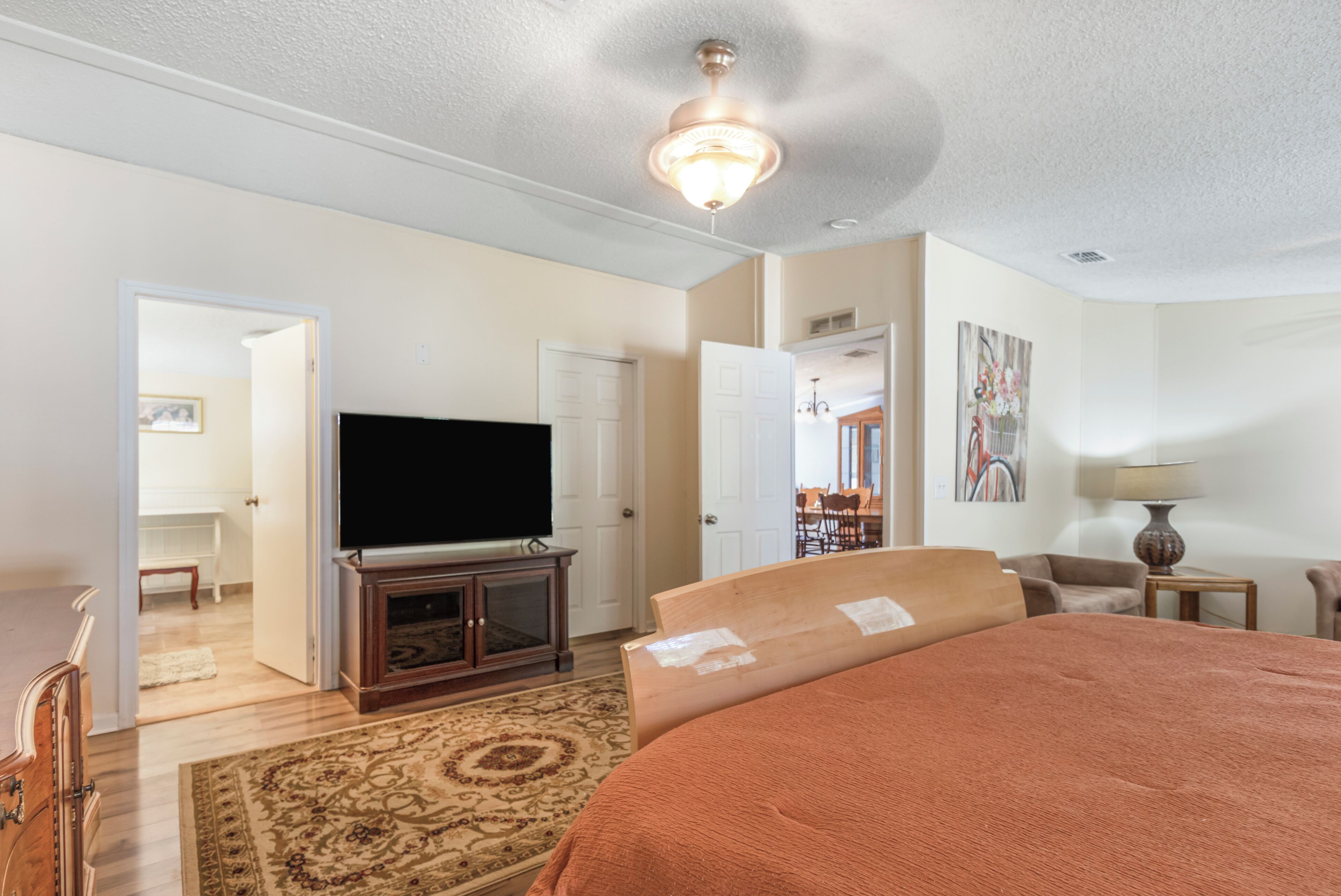 4 chambres, Wi-Fi gratuit, draps fournis
