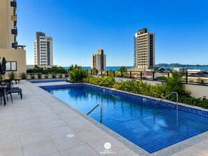 Premium Apartment, Jetted Tub, Beach View | Pool | Outdoor pool - Skyline Confort Club - Araucária - Penha (Penha)