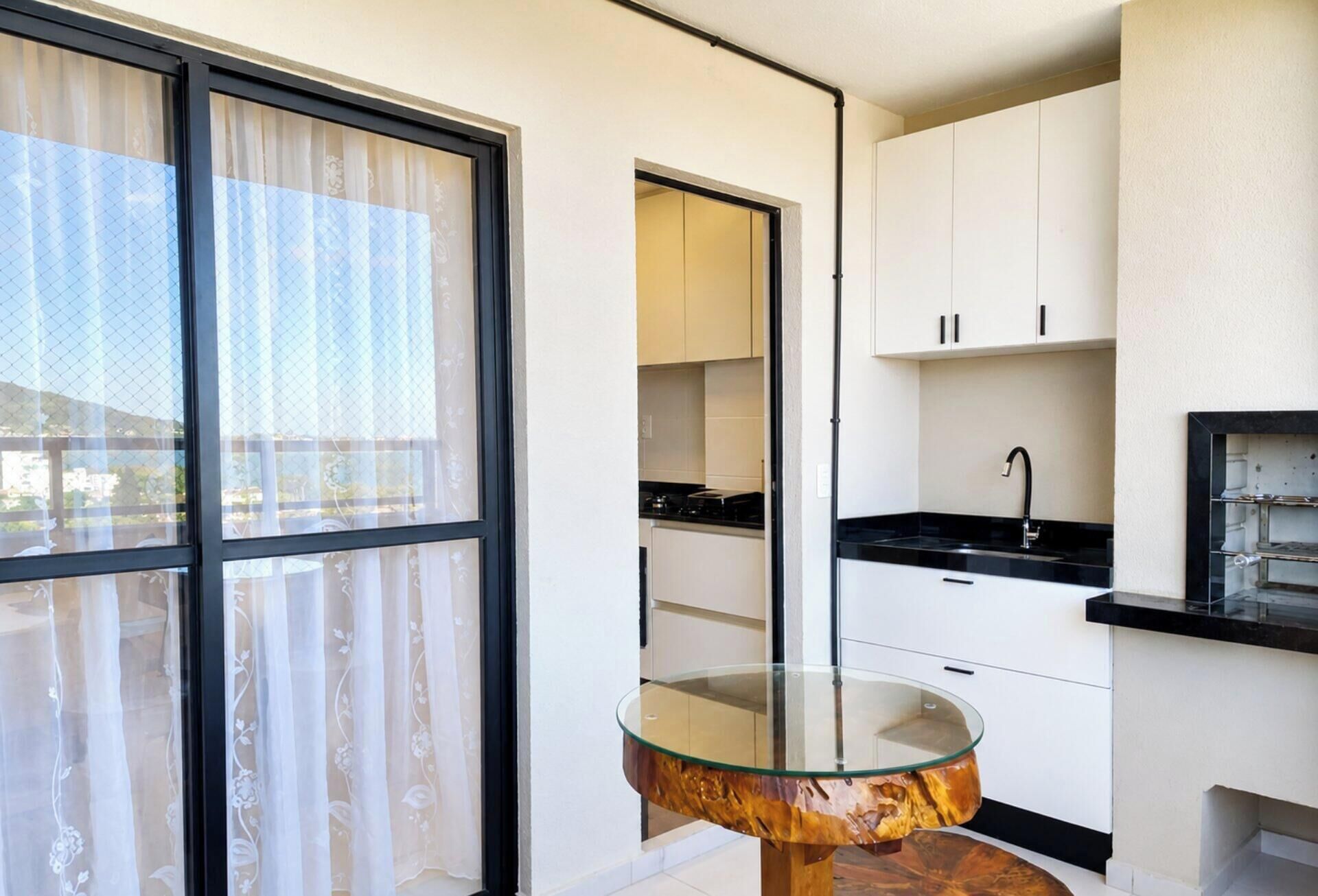 Apartment | Lanai