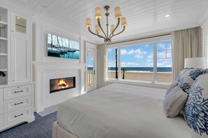 Iron/ironing board, travel cot, WiFi, bed sheets - 5305 Seashore Dr | Luxury Beachfront Escape (Newport Beach)