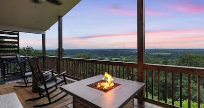 All-Inclusive 4BR | Mountain Views | Hot Tub