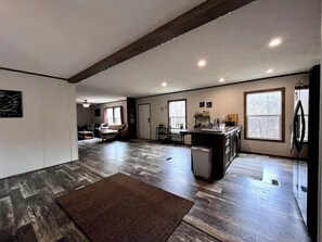 Interior - Pet Friendly - Private | Fire Pit & WiFi | RRG (Beattyville)
