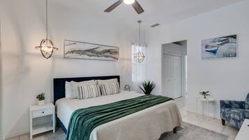 3 bedrooms, iron/ironing board, WiFi, bed sheets