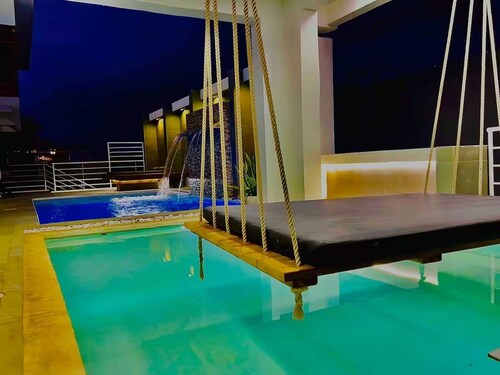 Ocean View 5BR Beach House with Pool in Playa San Blas