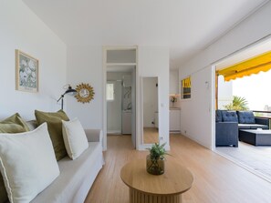 TV - Rocas Rojas Suites San Agustin I (Maspalomas)