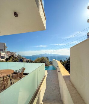 Outdoor dining - Marlena - Corfu View Residence (Sarandë)