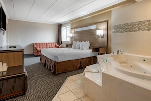In-room safe, WiFi (free)