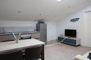 Interior - Loft the Lighthouse (Vada)