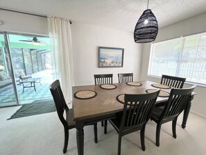 Dining - Heated pool home with a lake view! (St. Augustine)