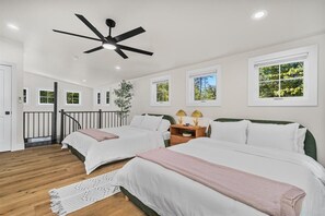 2 chambres, fer et planche à repasser, lit parapluie, Wi-Fi gratuit
