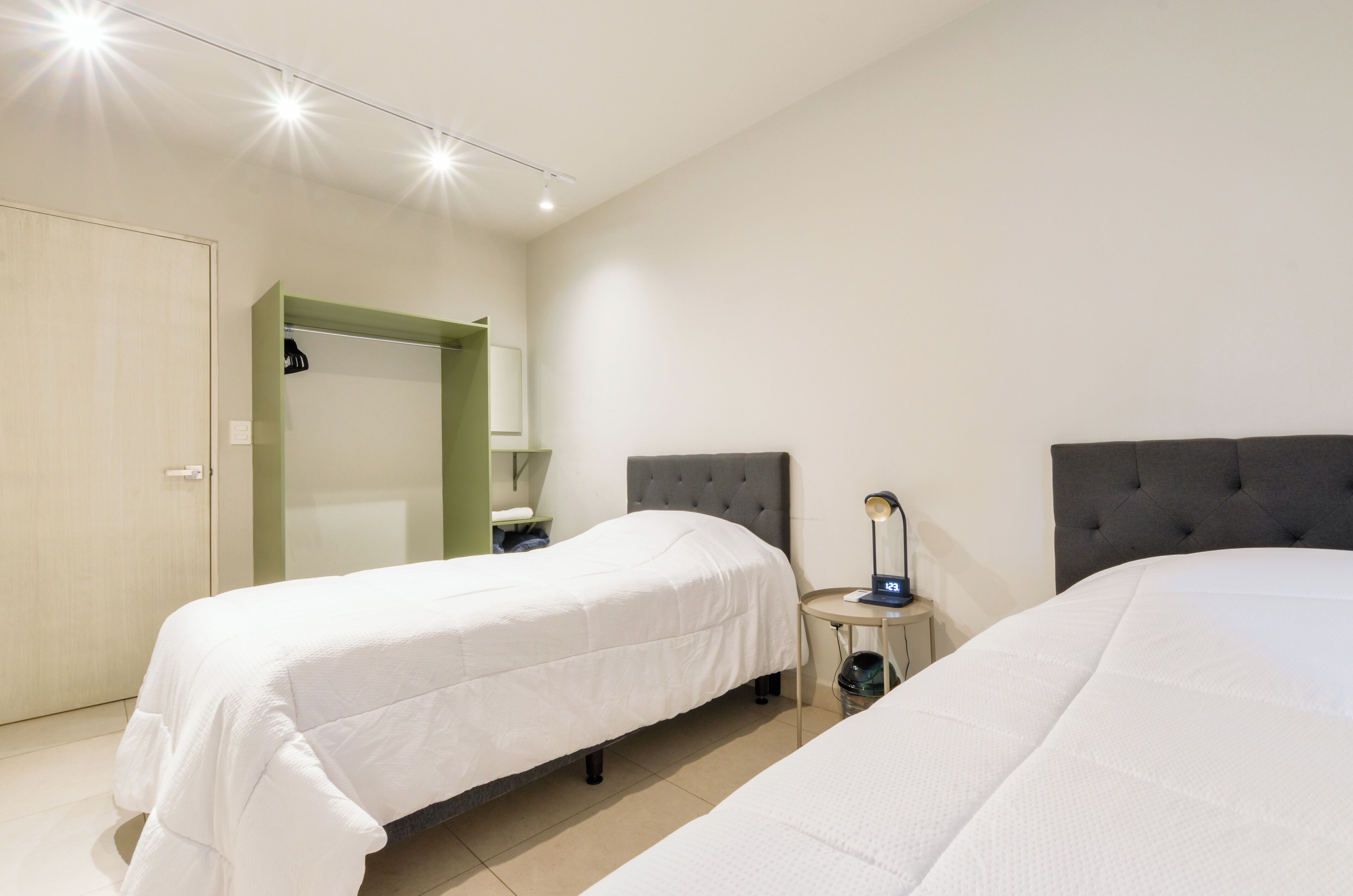 Business Suite, City View | Laptop workspace, iron/ironing board, free WiFi, bed sheets