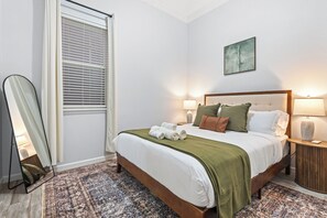 3 bedrooms, iron/ironing board, travel cot, free WiFi - 3BR Manhattan Getaway | NYC |METLife|Hoboken (Jersey City)