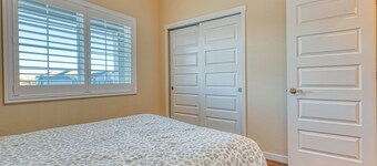 Cozy Colorado Escape w/ Grill, Hot Tub, & Mountain Views.