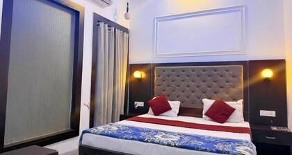 The Miraj Hotel