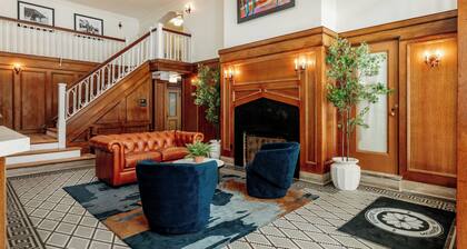 Eugene Hotel