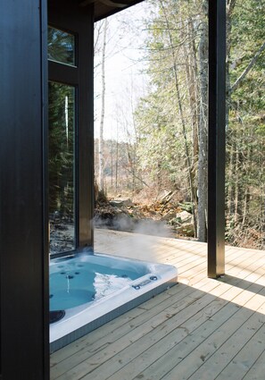 Terrace/patio - Bellevue Cottage, ON (North Frontenac)